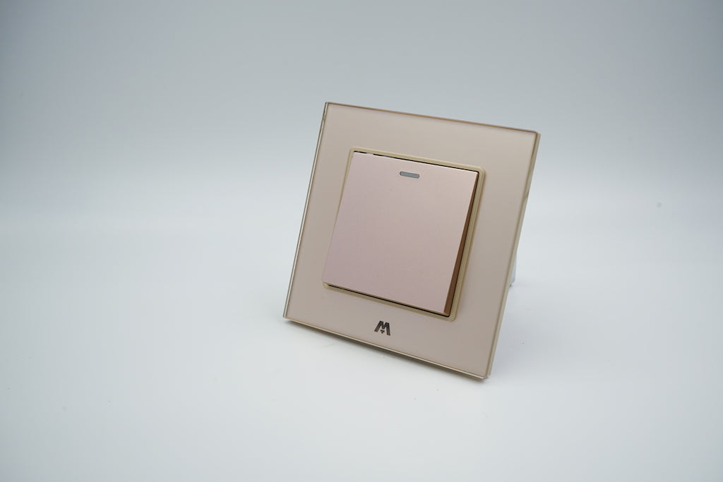 MTT GLASS 10A Intermediate 1 Gang 3 Way Switch