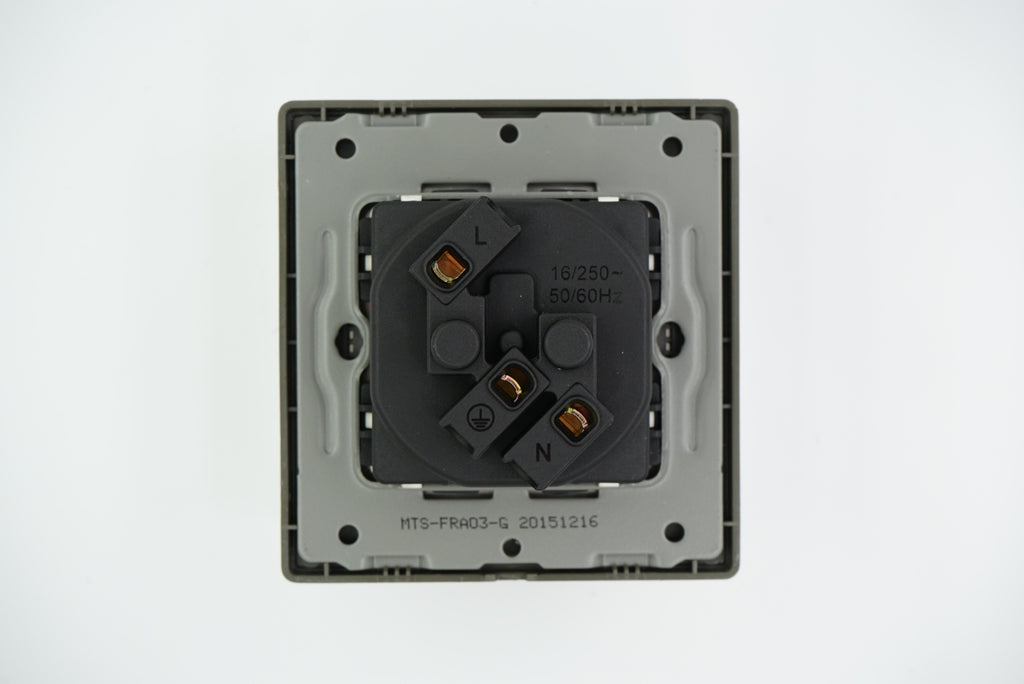 Розетка MTS из нержавеющей стали 16А (3*3 коробки)*8 шт.