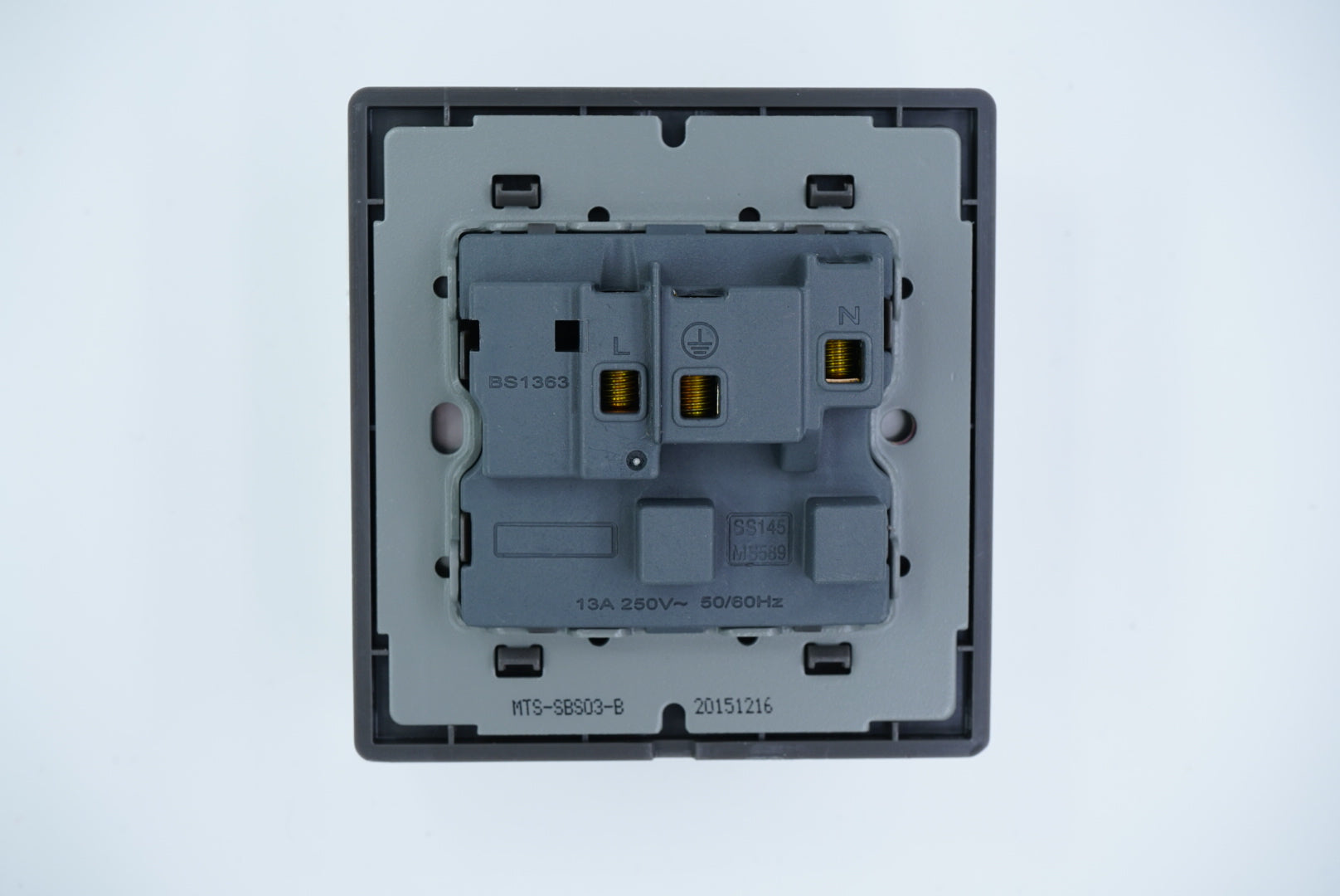 MTS STAINLESS STEEL 13A BS Switched Socket