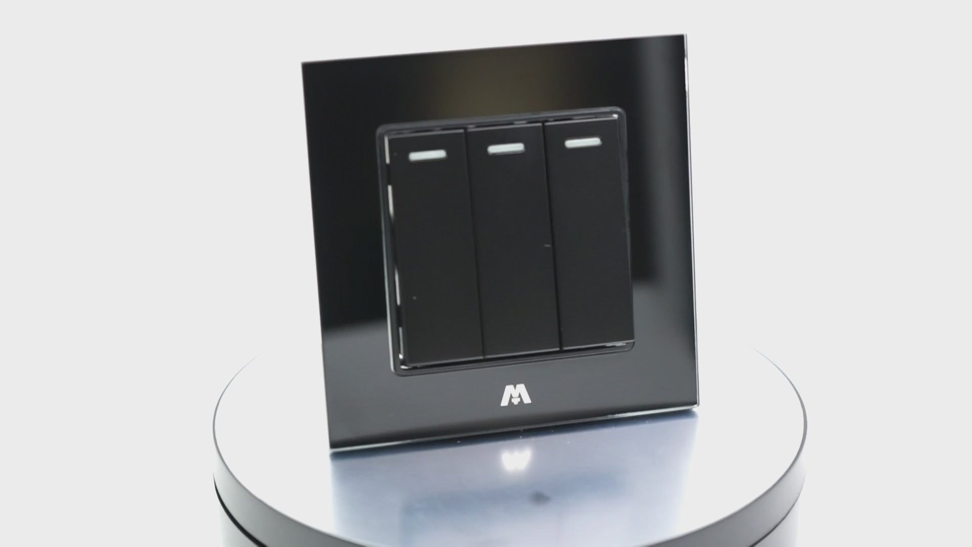 MTT GLASS 16A 3 Gang Switch